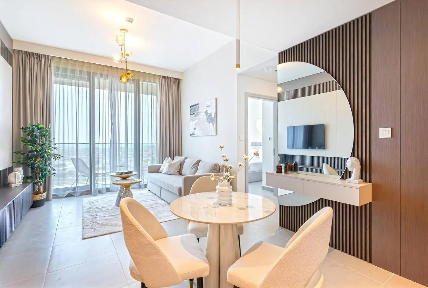 Sky-High Downtown 1Br Steps From Burj Khalifa Apartment Dubai