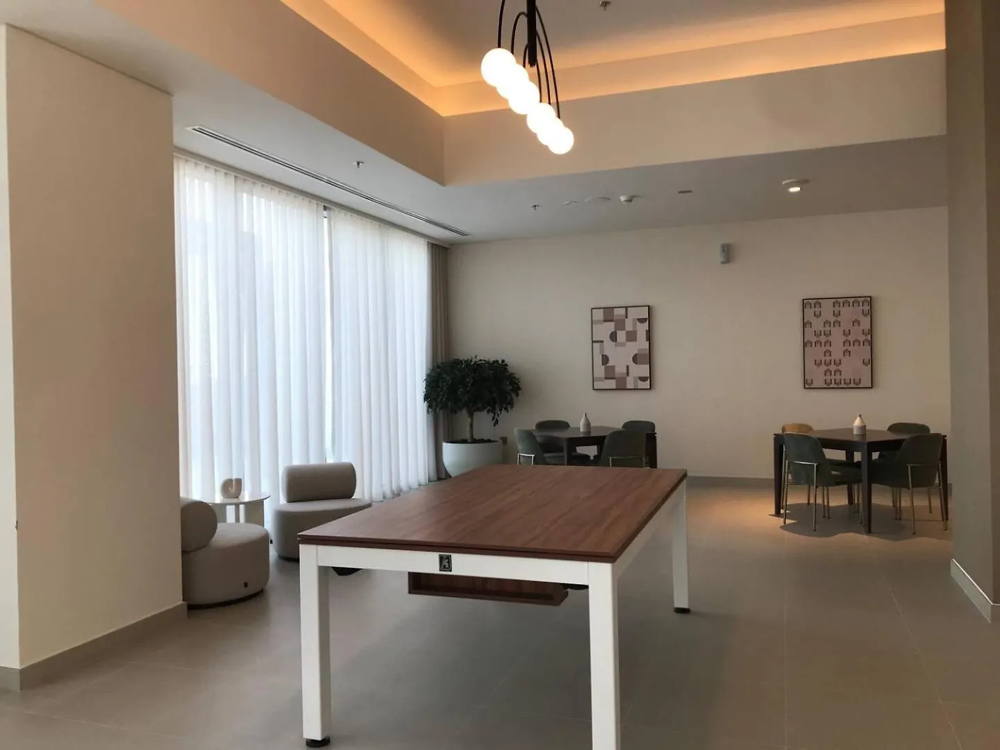Sky-High Downtown 1Br Steps From Burj Khalifa Apartment Dubai
