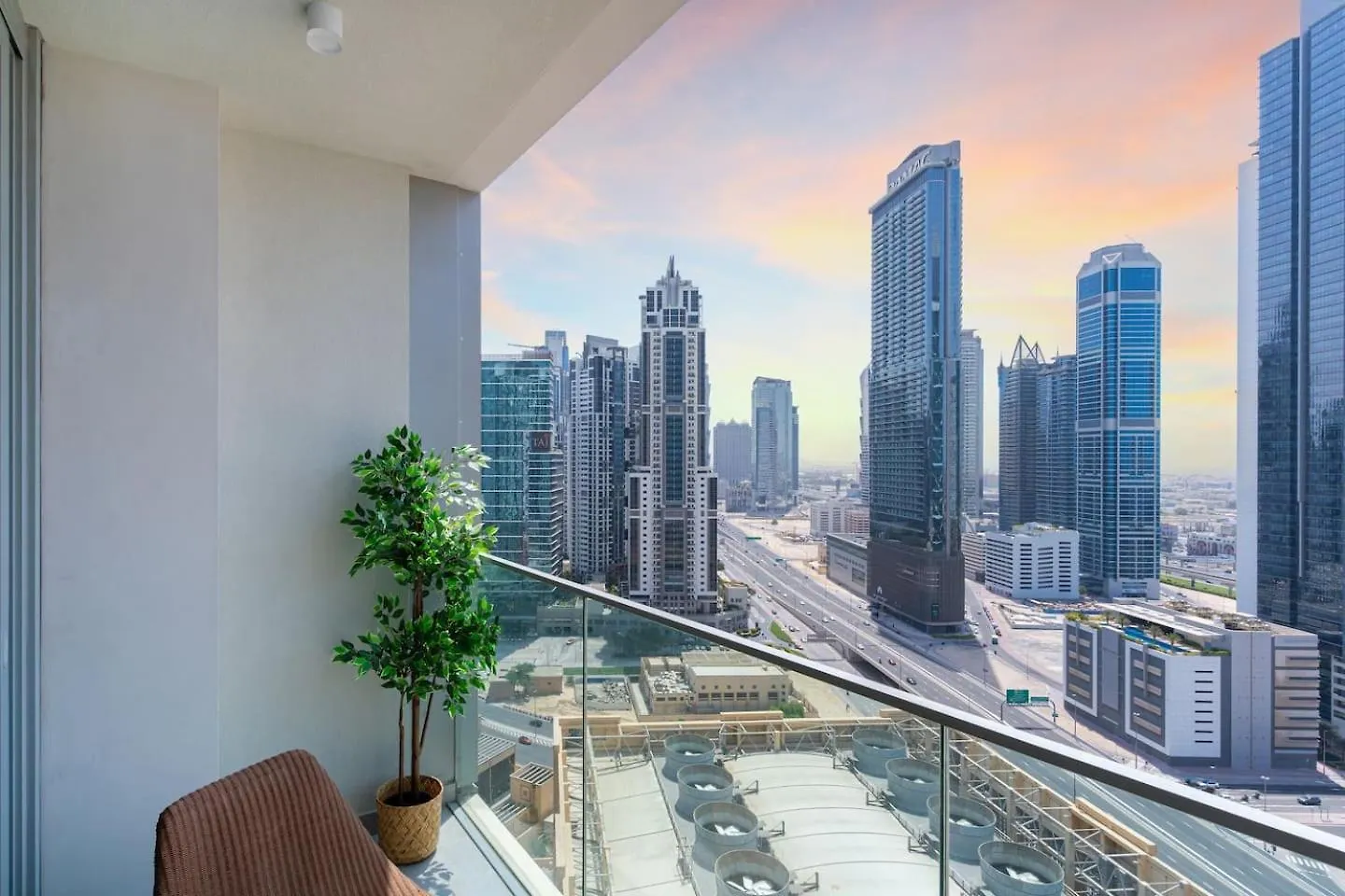 Sky-High Downtown 1Br Steps From Burj Khalifa Apartment Dubai United Arab Emirates