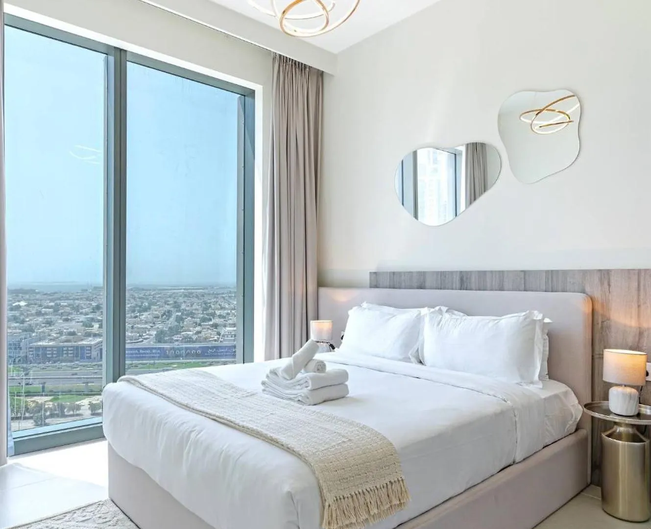 Sky-High Downtown 1Br Steps From Burj Khalifa Apartment Dubai 0*,  United Arab Emirates