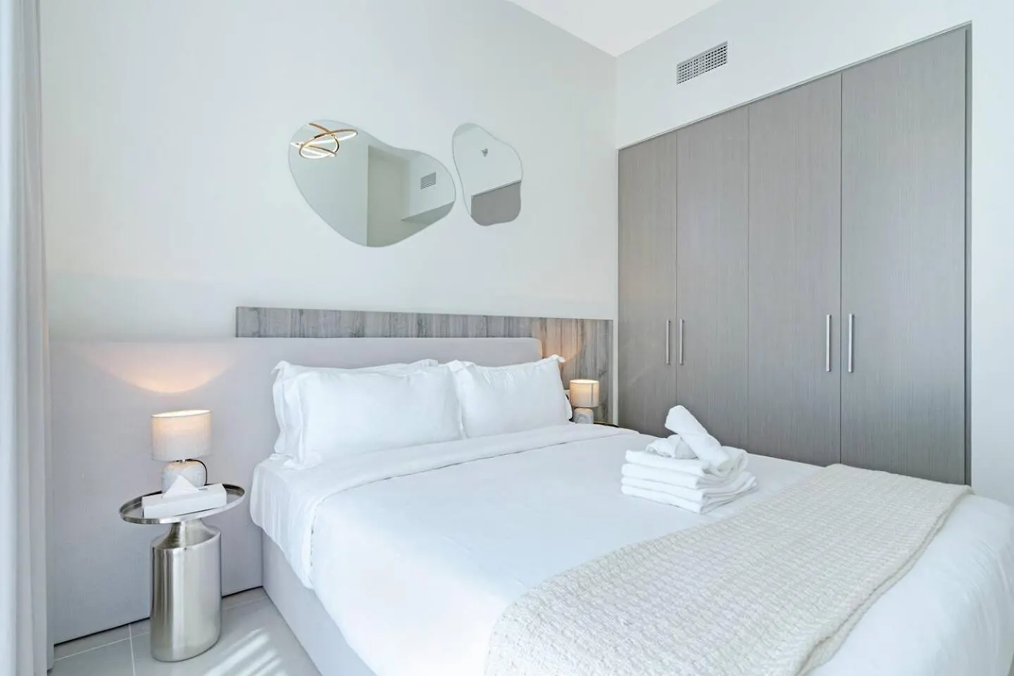 Sky-High Downtown 1Br Steps From Burj Khalifa Apartment Dubai United Arab Emirates